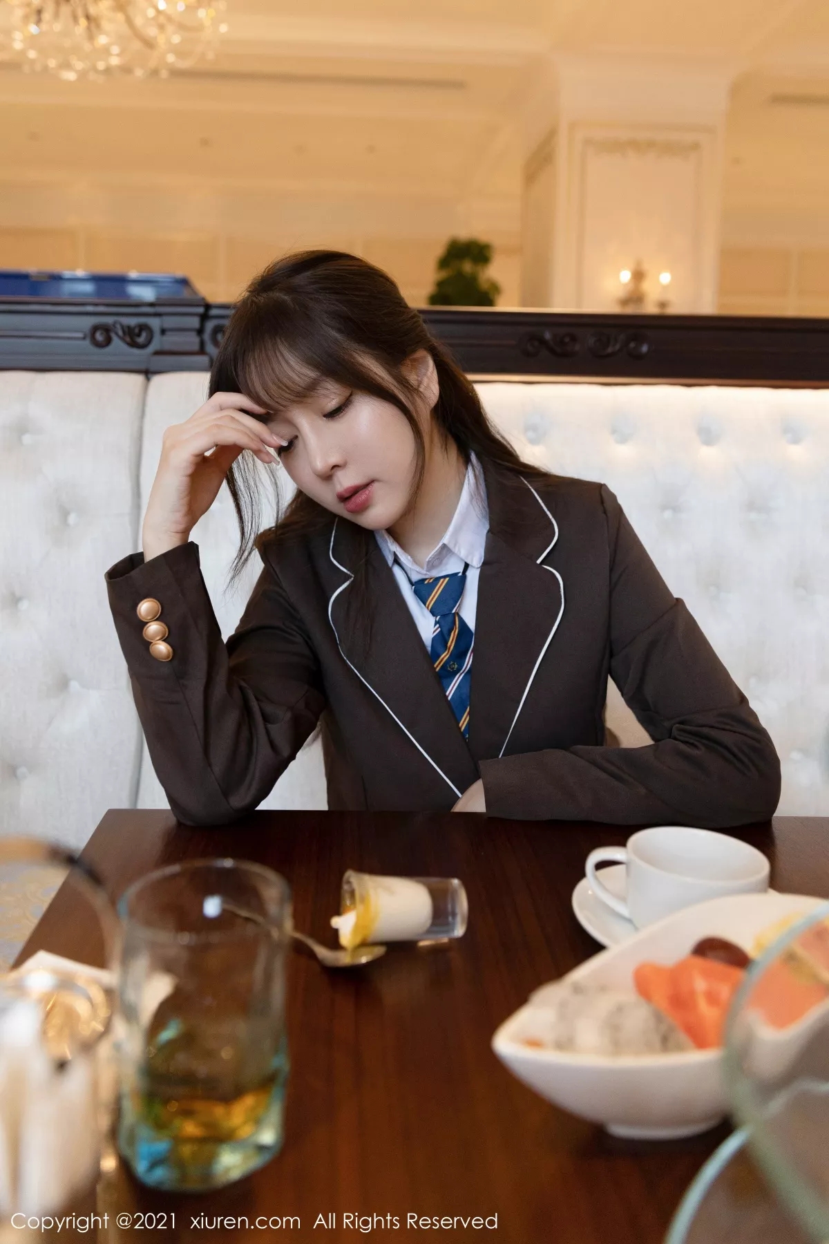 [XiuRen秀人网]第3176期王雨纯写真-秀人资源网